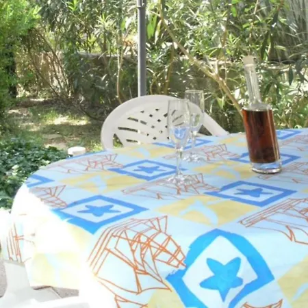 2-bdr With Shared Garden 3 Min Walk To Split