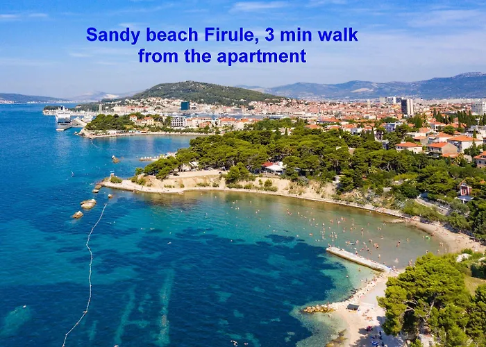 2-bdr With Shared Garden 3 Min Walk To *