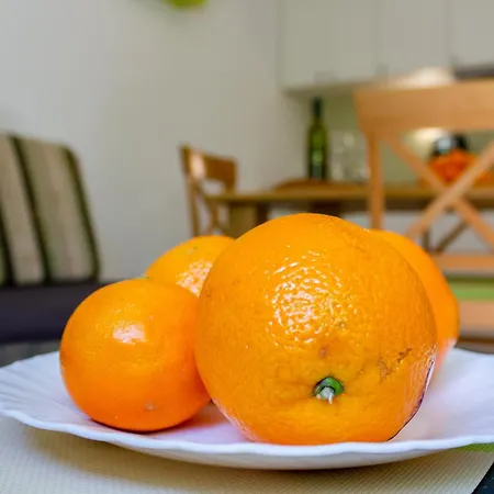 2-bdr With Shared Garden 3 Min Walk To * ספליט
